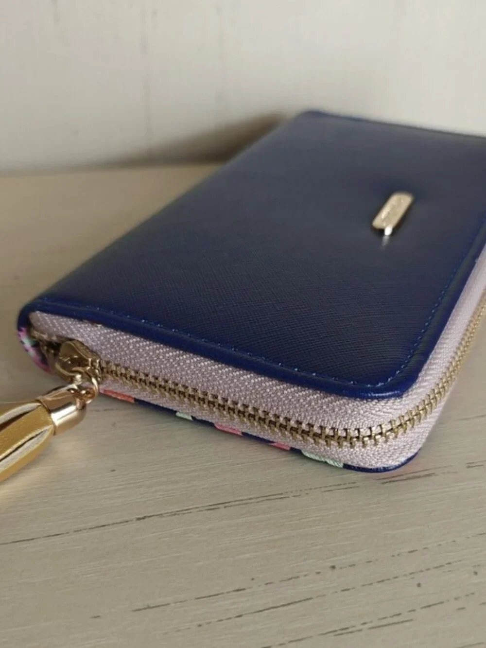 Distroller La Divina Carteruka Zip Around Wallet